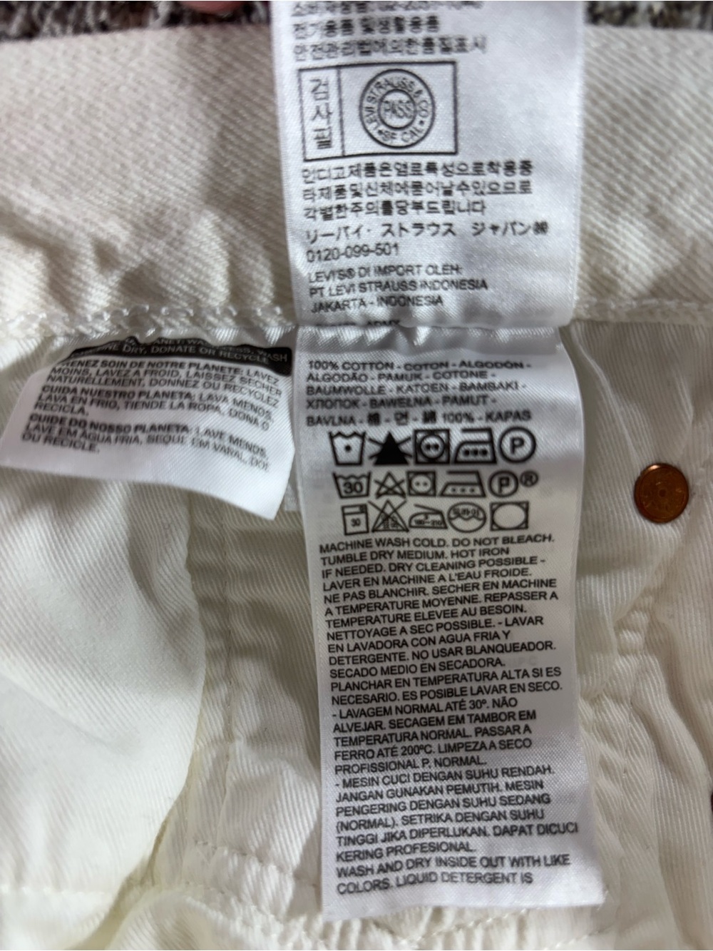 NEW Levi's x Denim Tears 501 Original Fit Men's 36/34 Cream Colored Jeans - Picture 9 of 14